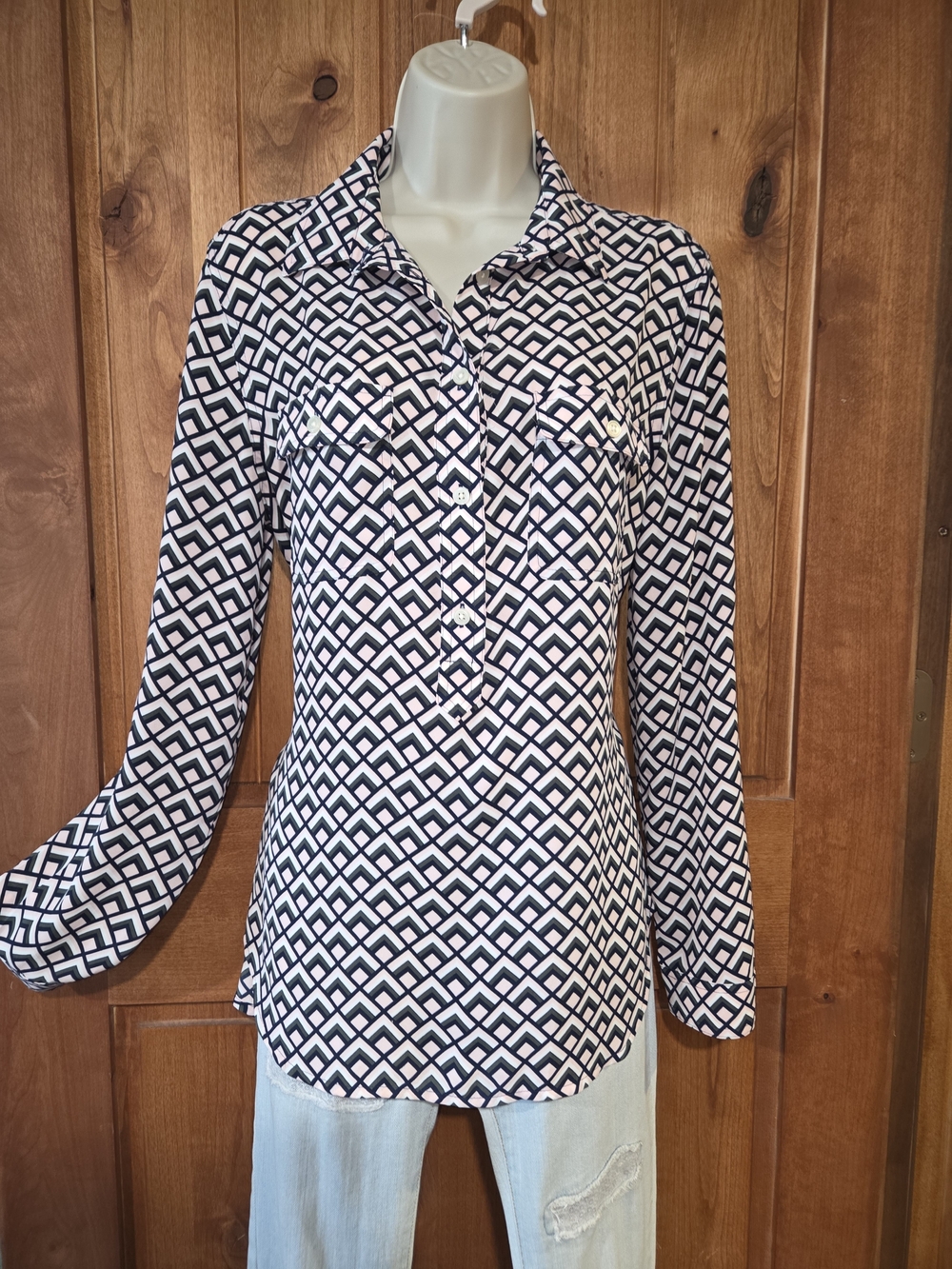 Liz‎ Claiborne Navy and Pink Geometric Button-Down Shirt